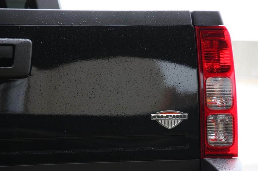 Детали экстерьера Hummer H3T Alpha 2009 года  (фото 29 из 41)